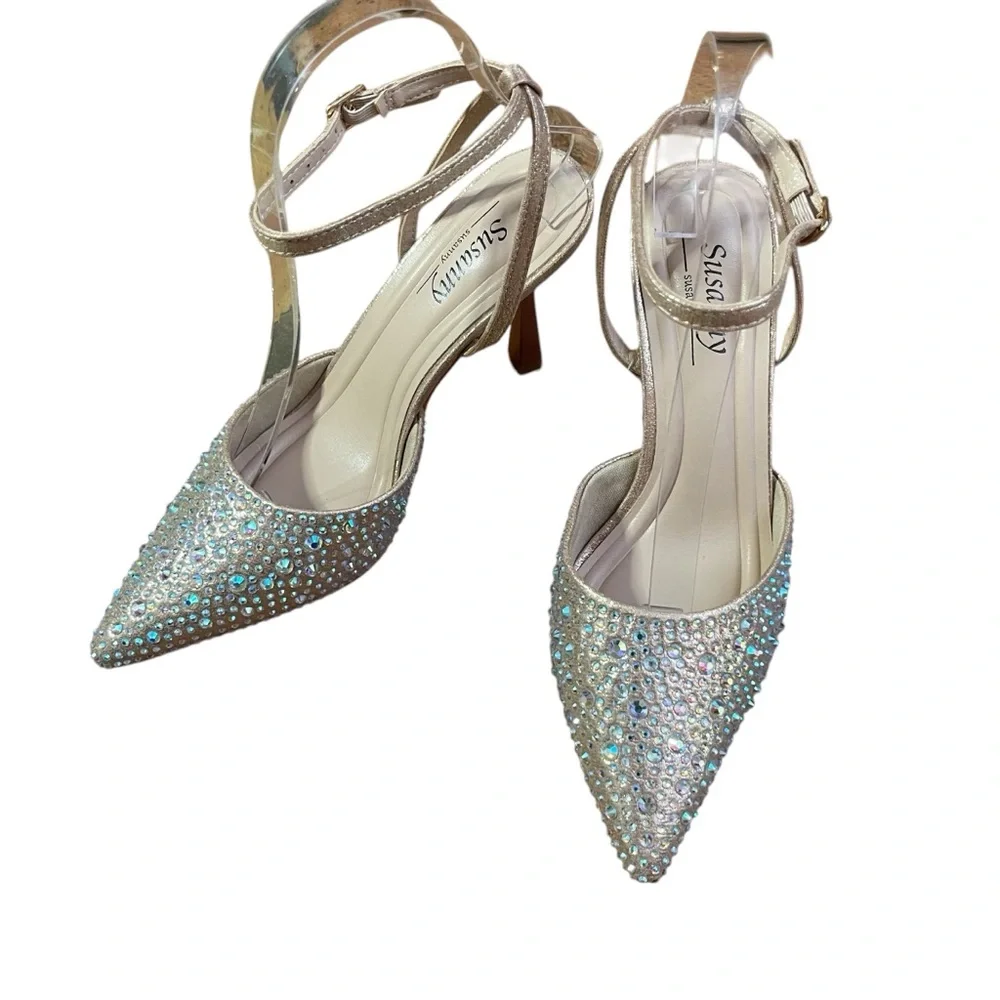 Rose Gold Rhinestone Heels Closed pointed toe Sz. 6.5‎ Party Cocktails Wedding